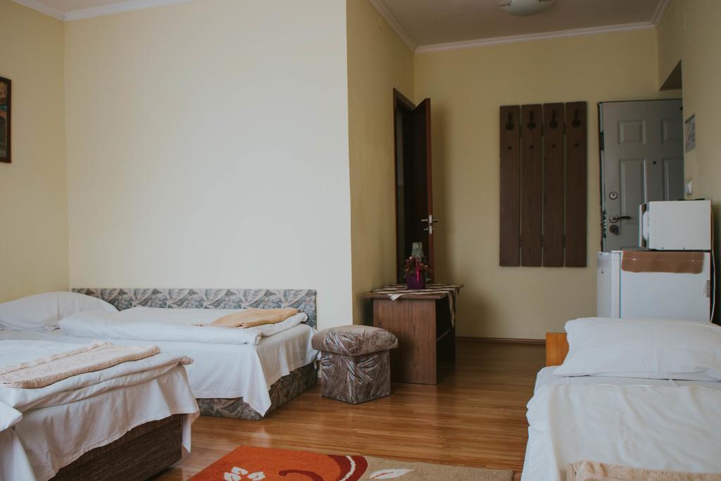 Szep Kert Vendeghaz Hotel Szekszárd Exterior photo